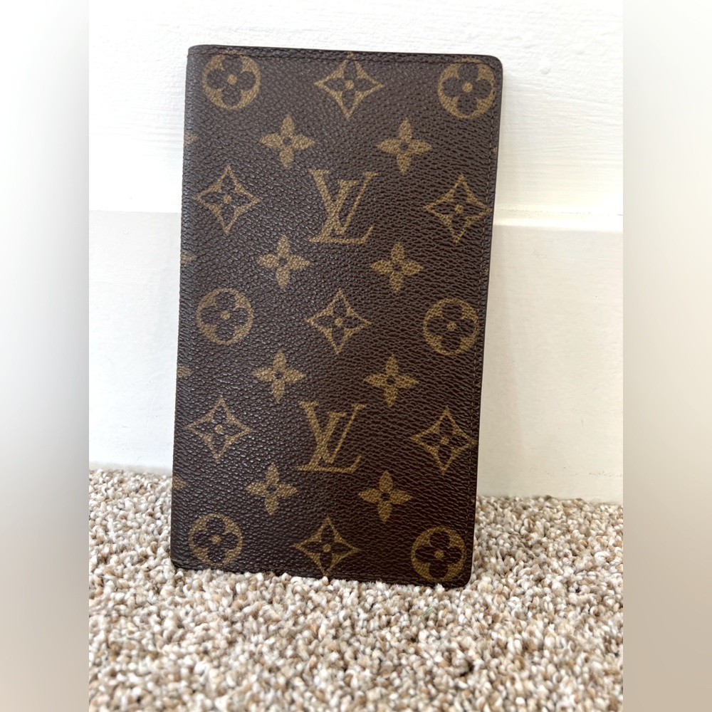SOLD✨ Louis Vuitton Monogram Porte Cartes Bifold Long Wallet Unisex